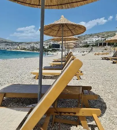 Oleander Sarandë